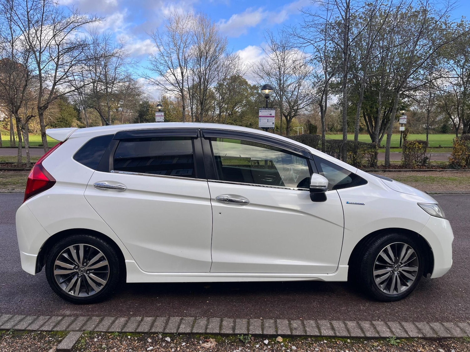 Used Honda Fit for sale - 76671545: Photo 4