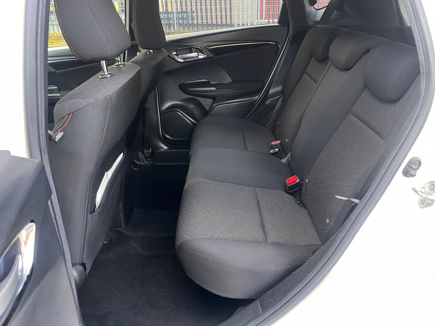 Used Honda Fit for sale - 76671545: Photo 5