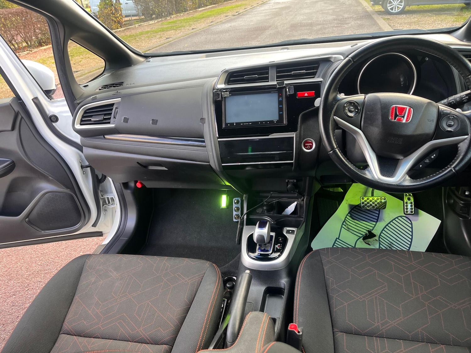 Used Honda Fit for sale - 76671545: Photo 9