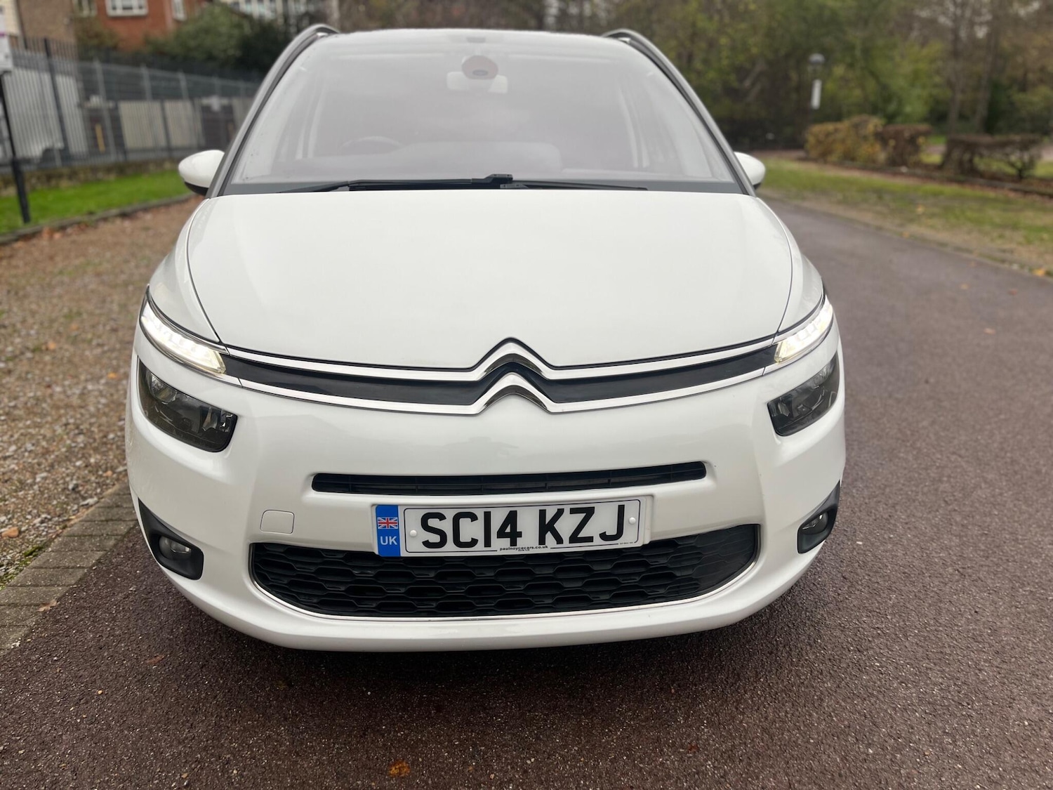 Used Citroen C4 Grand Picasso 2014 for sale - 76592300: Photo 16