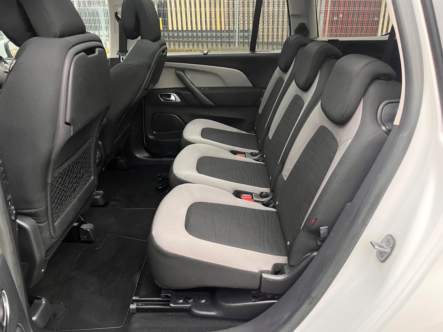 Used Citroen C4 Grand Picasso 2014 for sale - 76592300: Photo 25