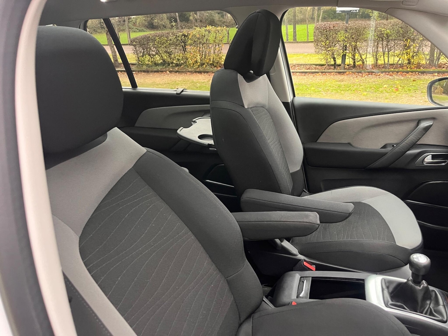 Used Citroen C4 Grand Picasso 2014 for sale - 76592300: Photo 28