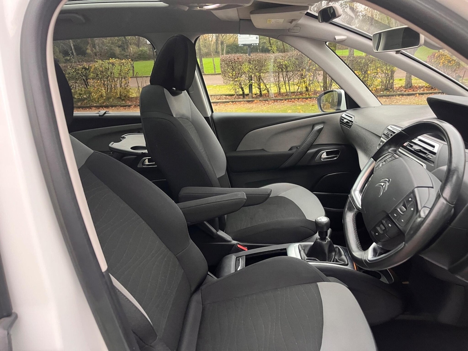 Used Citroen C4 Grand Picasso 2014 for sale - 76592300: Photo 29