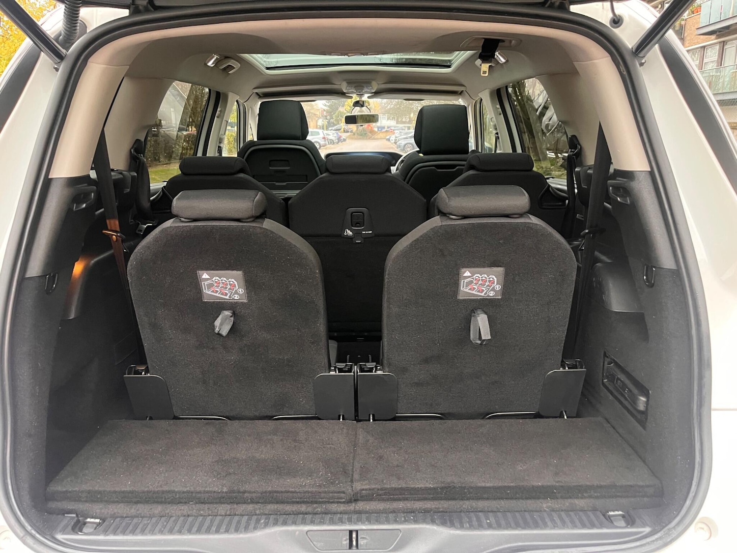 Used Citroen C4 Grand Picasso 2014 for sale - 76592300: Photo 35