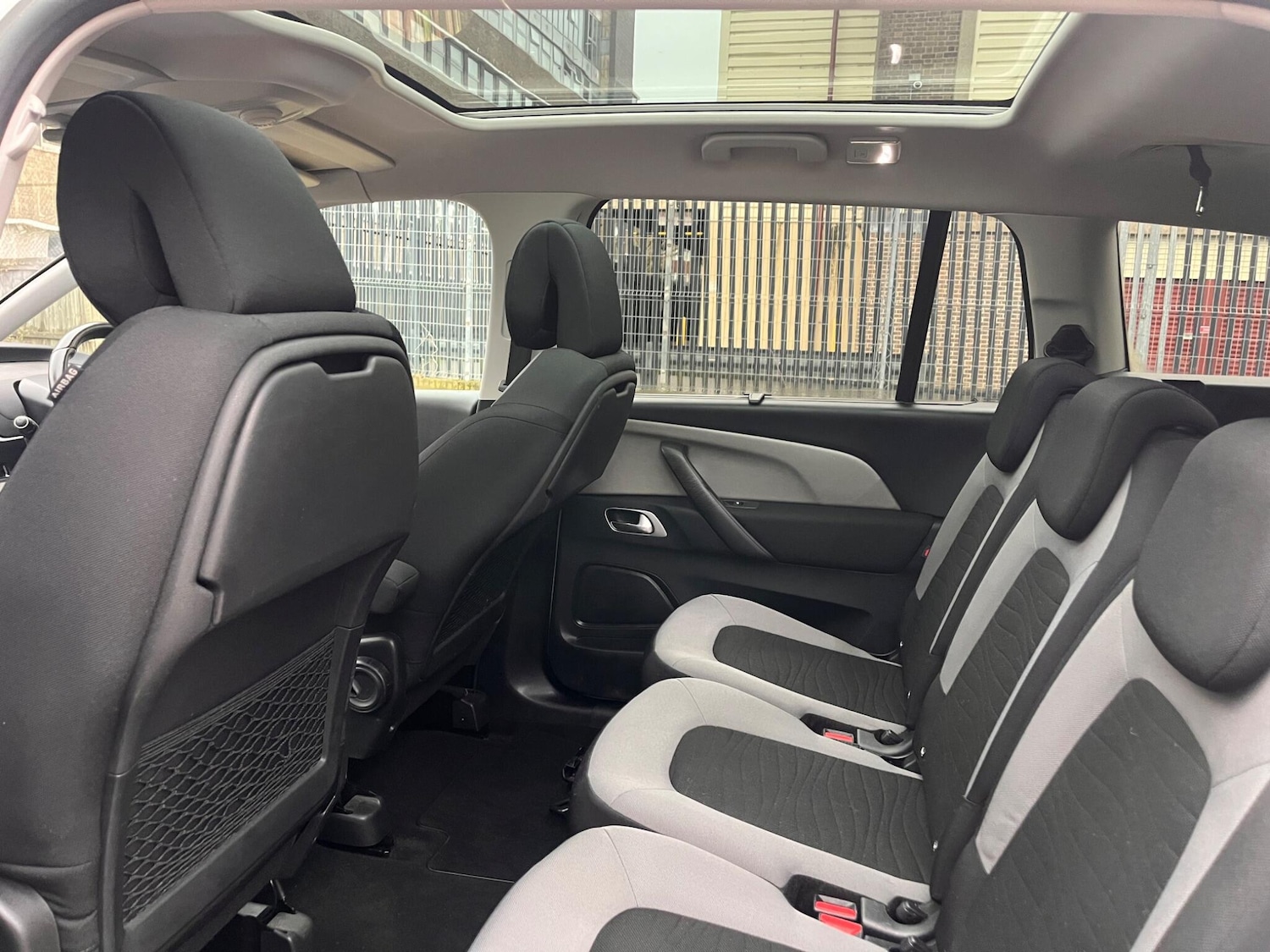 Used Citroen C4 Grand Picasso 2014 for sale - 76592300: Photo 5