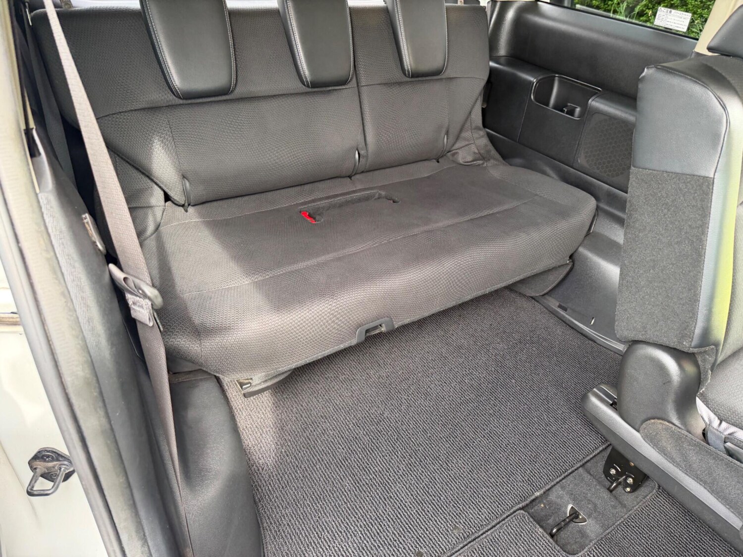 Used Honda Stepwagon for sale - 78214828: Photo 24