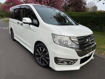 Used Honda Stepwagon 2015 for sale - 78214828: Photo
