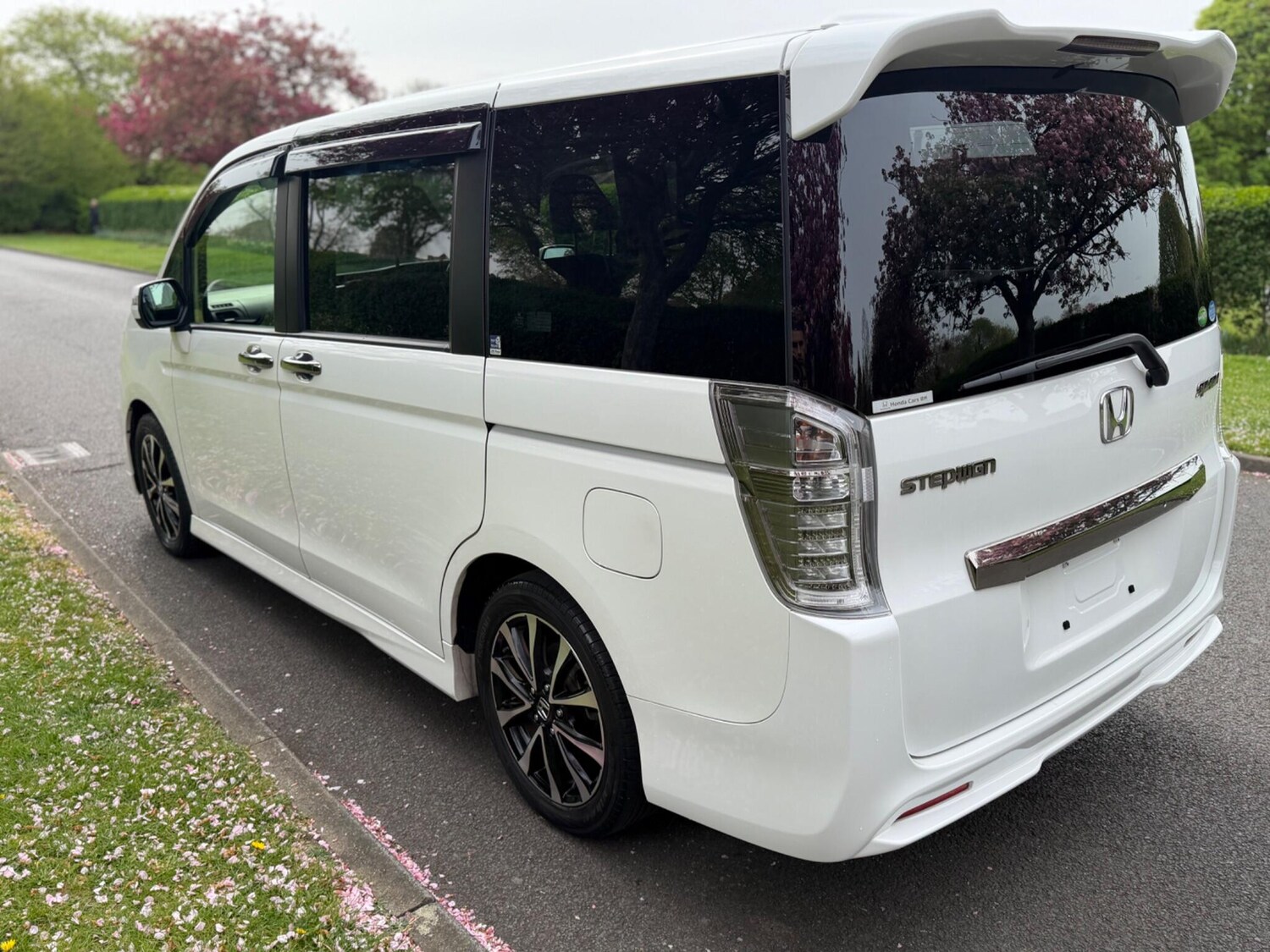 Used Honda Stepwagon for sale - 78214828: Photo 33