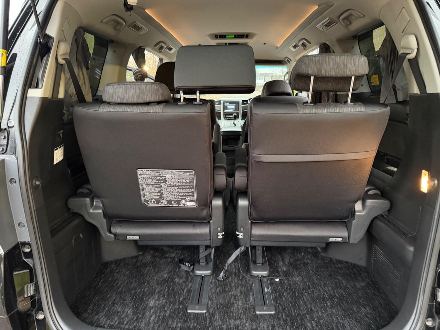 Used Toyota Vellfire for sale - 77410879: Photo 10