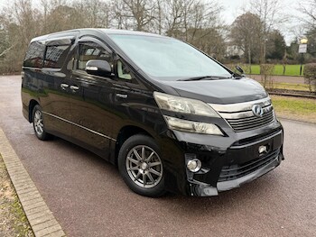 (63) - 2.4 PETROL HYBRID ZR PACKAGE AUTO 4WD 5-Door