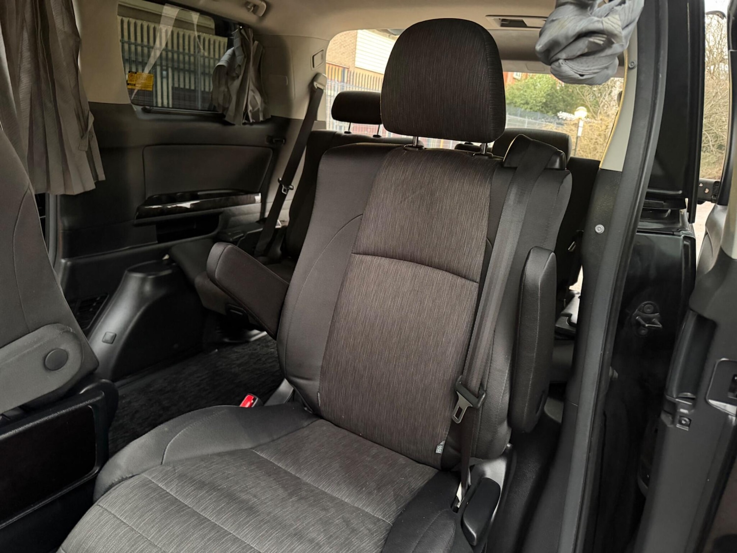 Used Toyota Vellfire for sale - 77410879: Photo 28