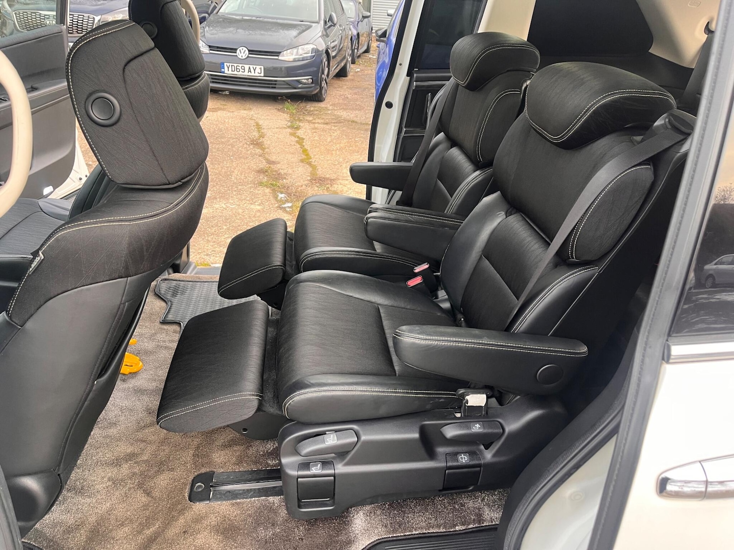 Used Honda Odyssey for sale - 77119993: Photo 7