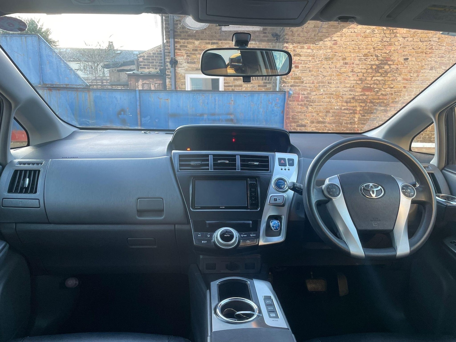 Used Toyota Prius+ 2025 for sale - 77015972: Photo 22