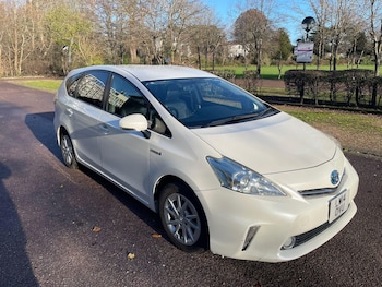 Used Toyota Prius+ 2014 for sale - 77015972: Photo