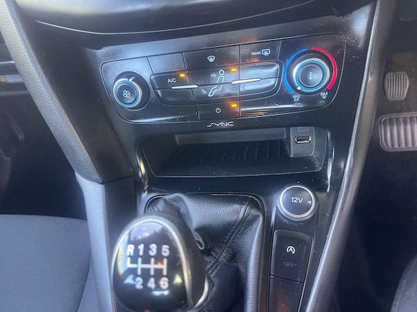 Used Ford Focus 2015 for sale - 76013727: Photo 25