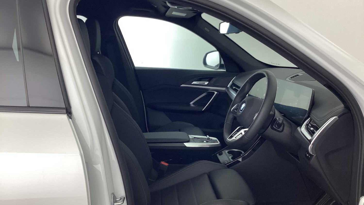 Used BMW iX1 2025 for sale - 77232906: Photo 11