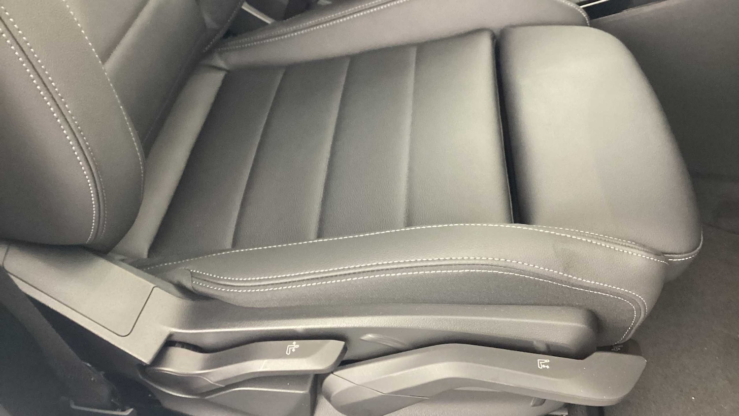 Used BMW iX1 2025 for sale - 77232906: Photo 20