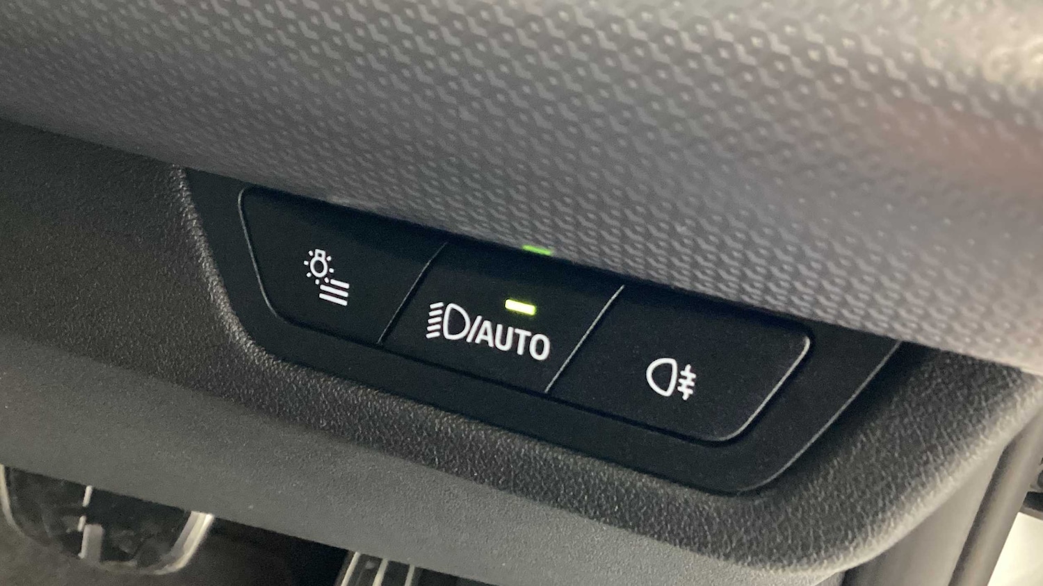 Used BMW iX1 2025 for sale - 77232906: Photo 21