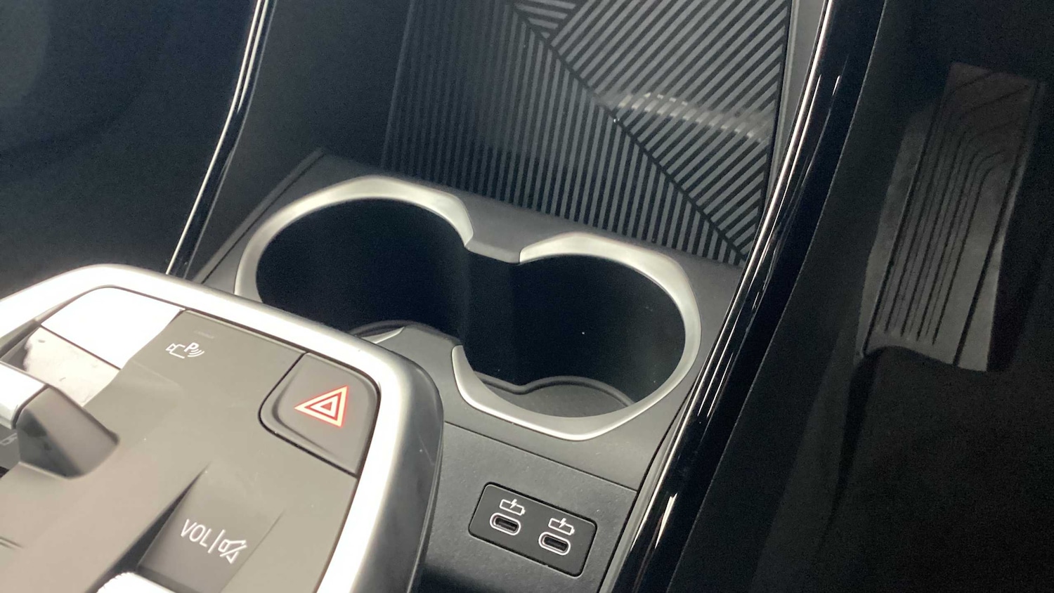 Used BMW iX1 2025 for sale - 77232906: Photo 34