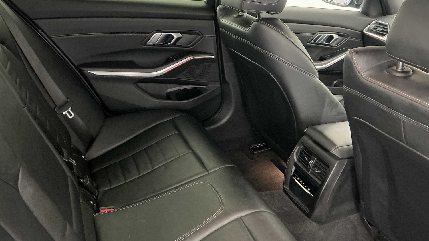 Used BMW 3 Series 2021 for sale - 76902452: Photo 35