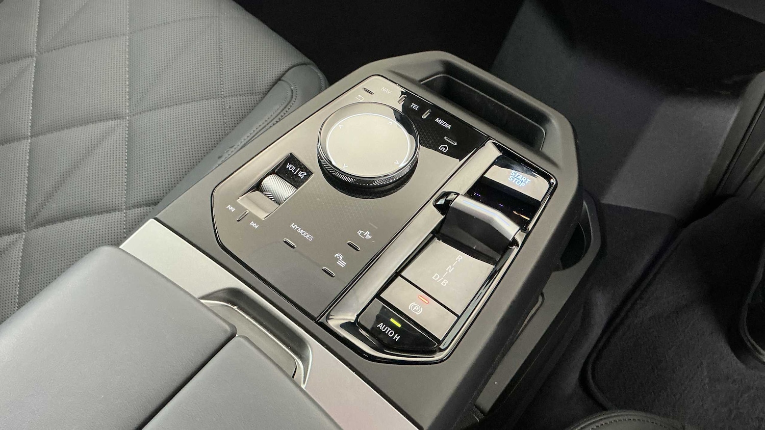 Used BMW iX 2025 for sale - 76141804: Photo 10