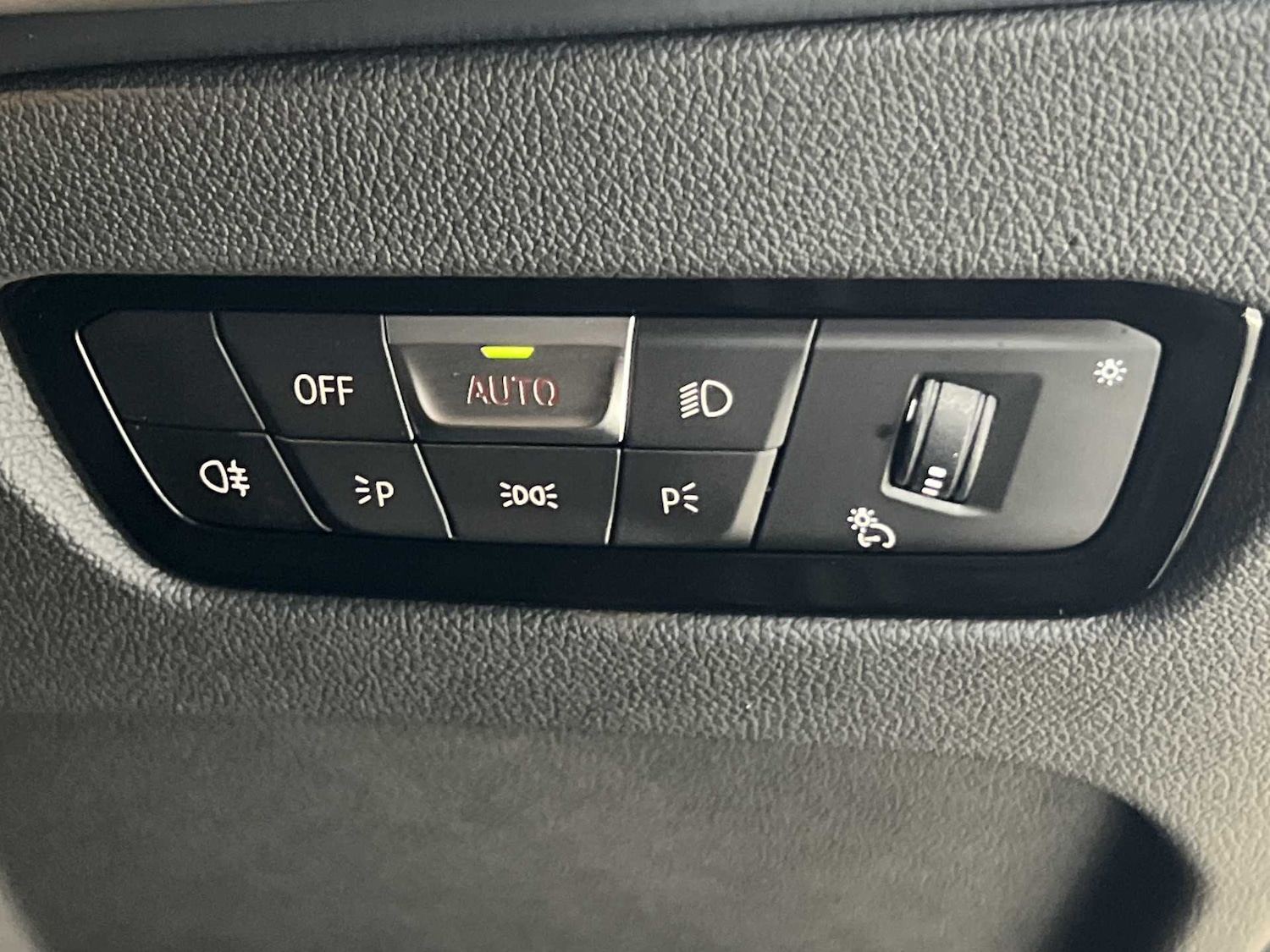 Used BMW 2 Series 2023 for sale - 77628080: Photo 34