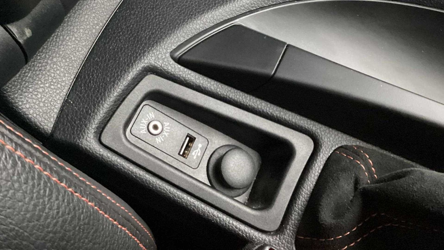 Used BMW 1 Series 2011 for sale - 76902275: Photo 34