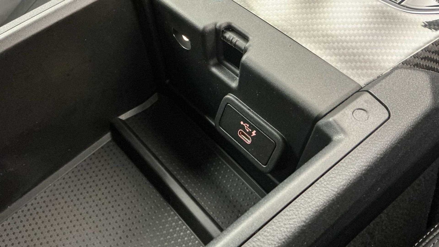 Vehicle 33