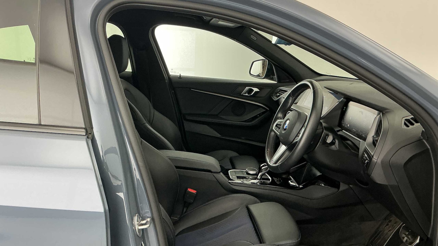 Used BMW 1 Series 2024 for sale - 76218404: Photo 11