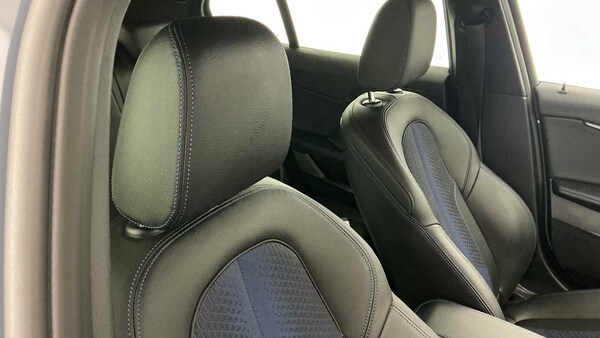 Used BMW 1 Series 2024 for sale - 76218404: Photo 19