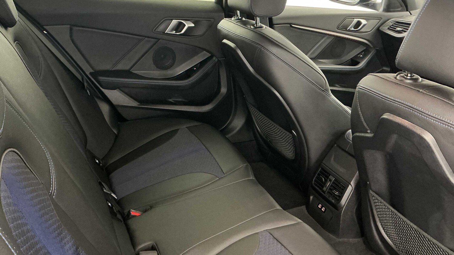 Used BMW 1 Series 2024 for sale - 76218404: Photo 35