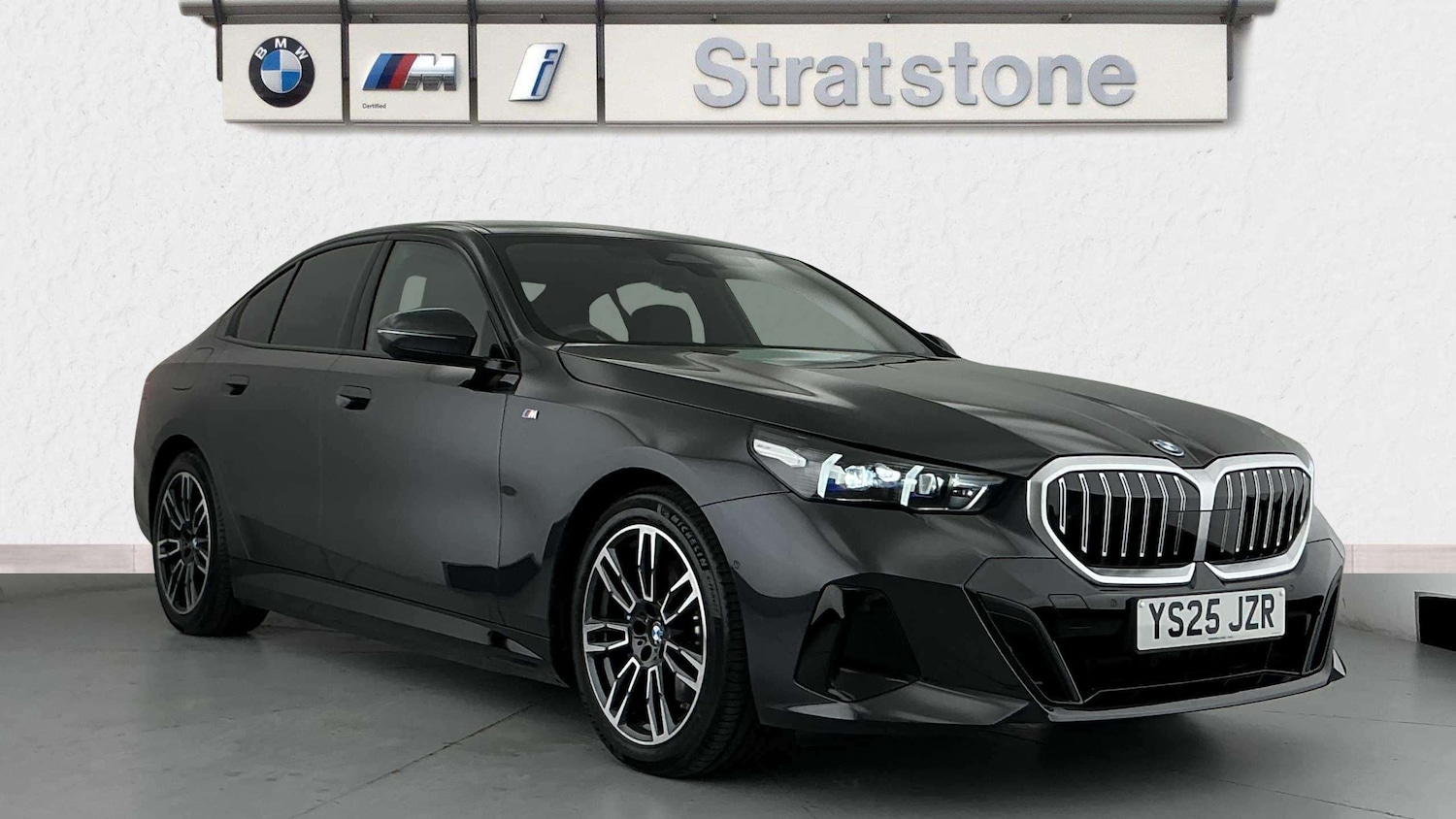 Used BMW 5 Series 2025 for sale - 76610503: Photo 1