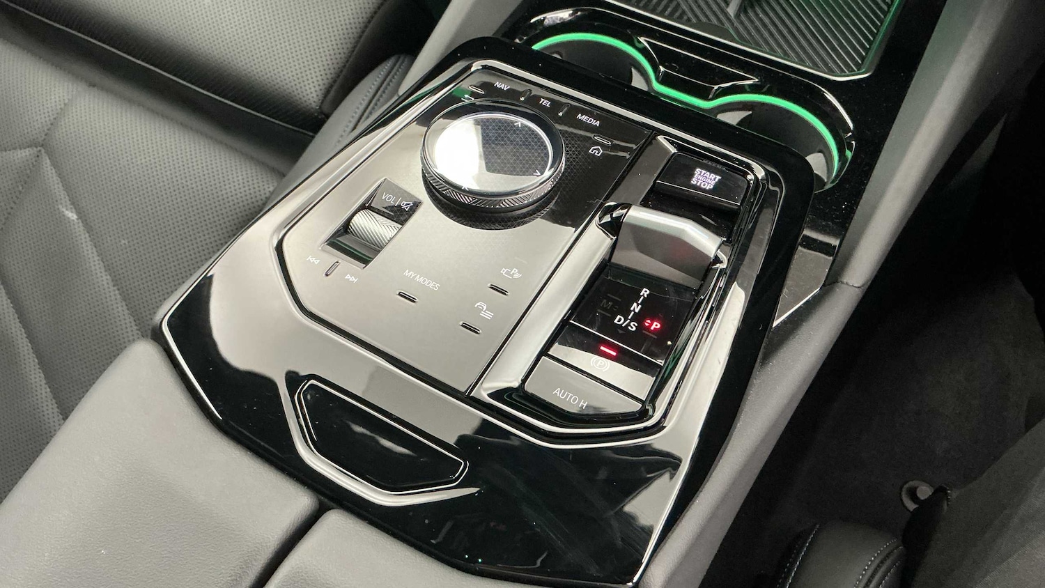 Used BMW 5 Series 2025 for sale - 76610503: Photo 10