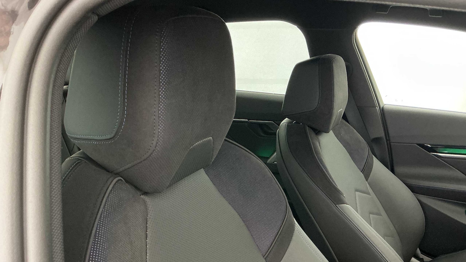 Used BMW 5 Series 2025 for sale - 76610503: Photo 19