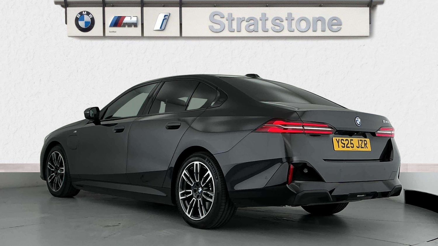 Used BMW 5 Series 2025 for sale - 76610503: Photo 2