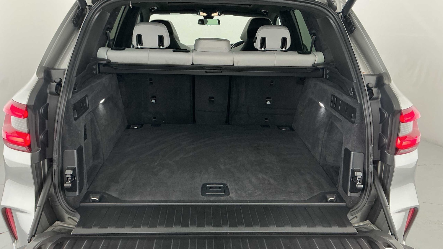 Used BMW X5 M 2023 for sale - 78024482: Photo 13