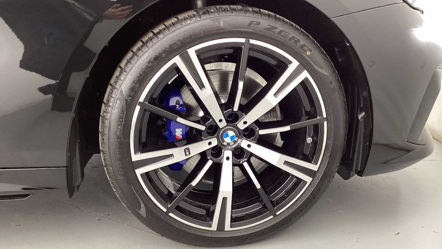 Used BMW 5 Series 2025 for sale - 76610550: Photo 14