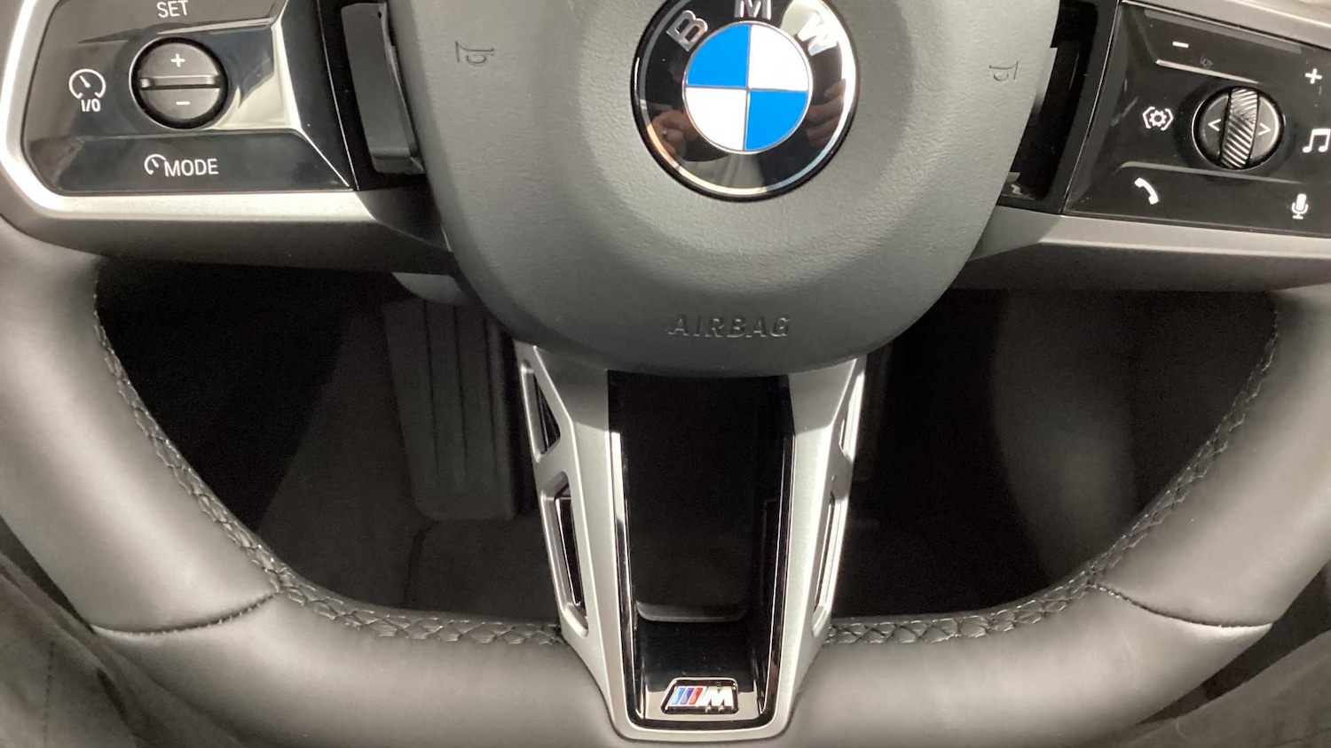 Used BMW 5 Series 2025 for sale - 76610550: Photo 26