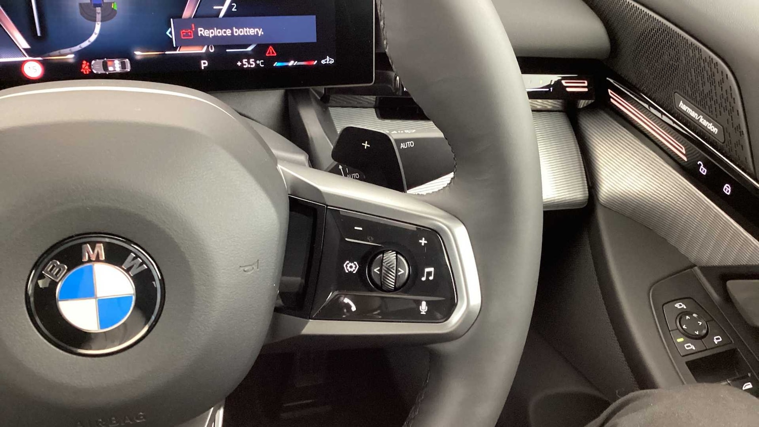 Used BMW 5 Series 2025 for sale - 76610550: Photo 27