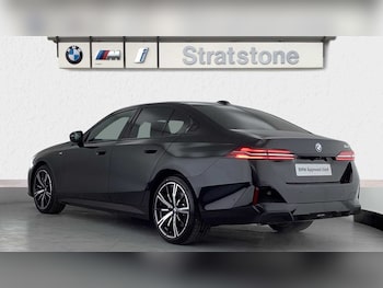 Used BMW 5 Series 2025 for sale - 76610550: Photo