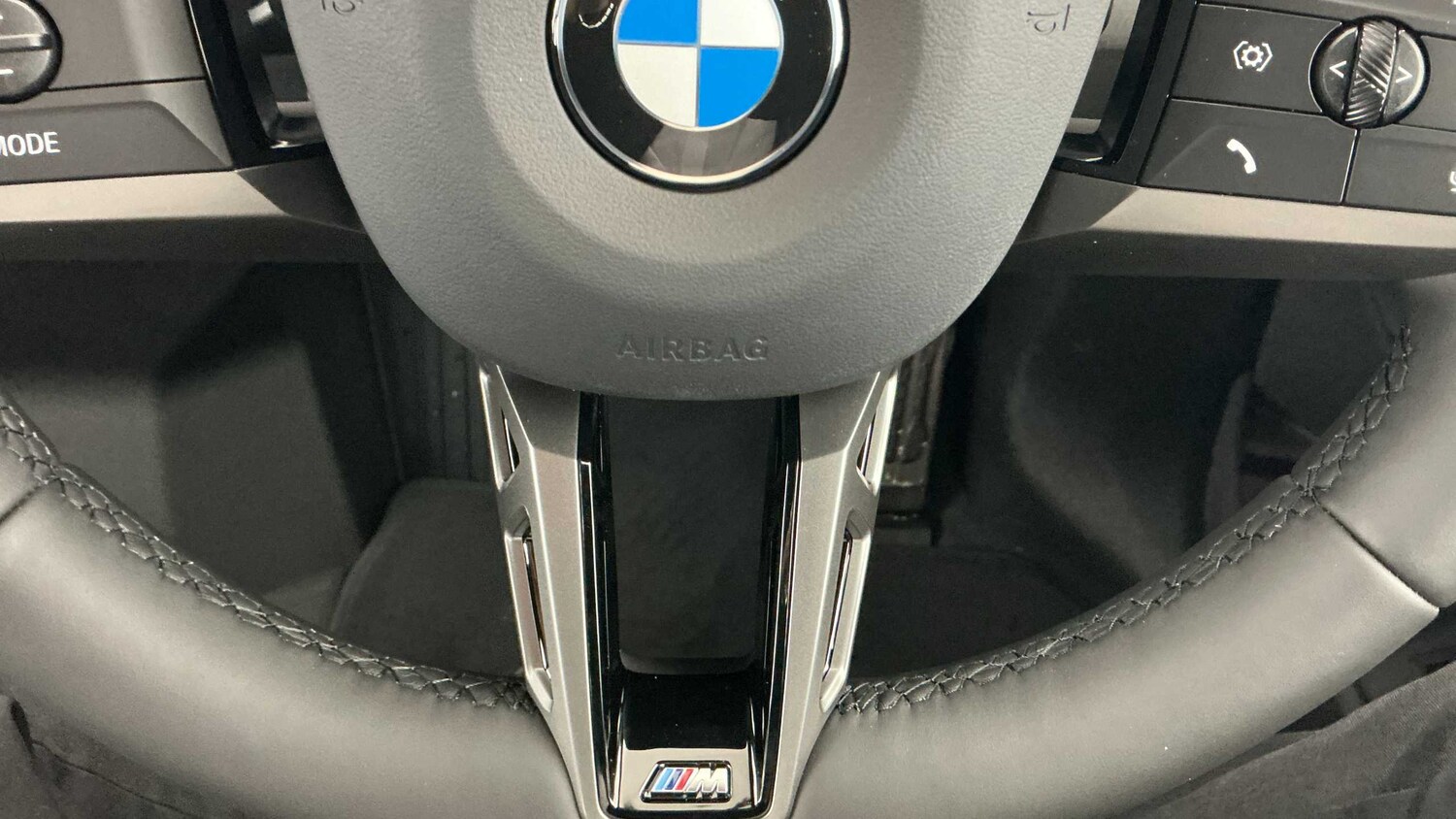 Used BMW iX 2025 for sale - 77674816: Photo 32