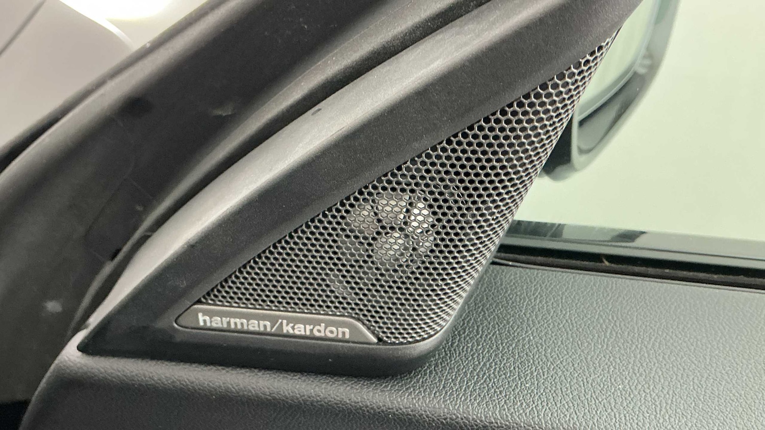 Used BMW M2 2023 for sale - 76575894: Photo 19