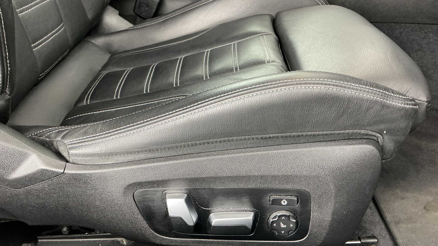 Used BMW M2 2023 for sale - 76575894: Photo 21