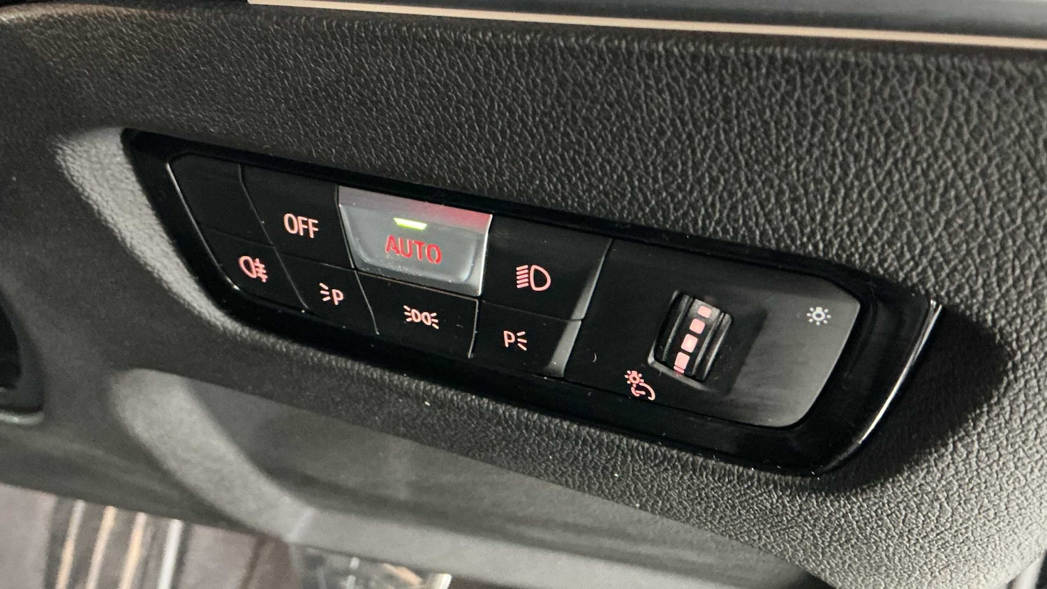 Used BMW M2 2023 for sale - 76575894: Photo 22