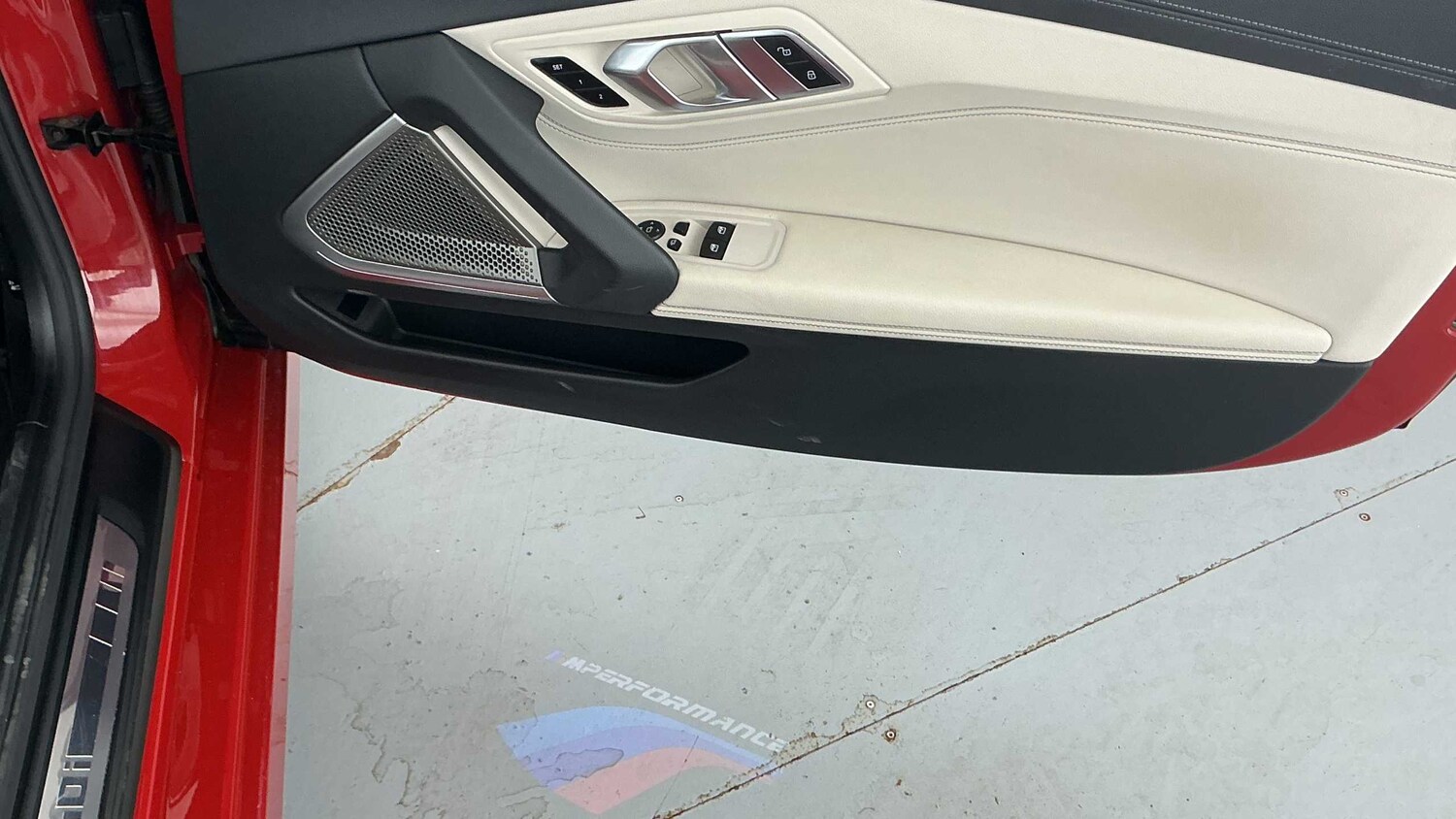 Used BMW Z4 for sale - 78104469: Photo 19