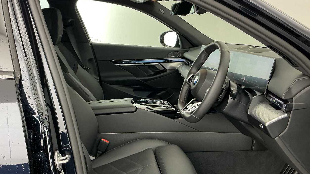 Used BMW 5 Series 2025 for sale - 78104806: Photo 11