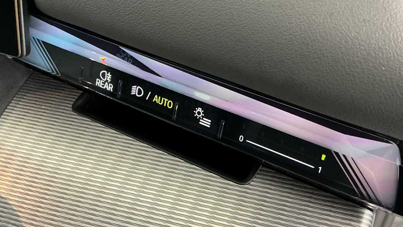 Used BMW 5 Series 2025 for sale - 78104806: Photo 21