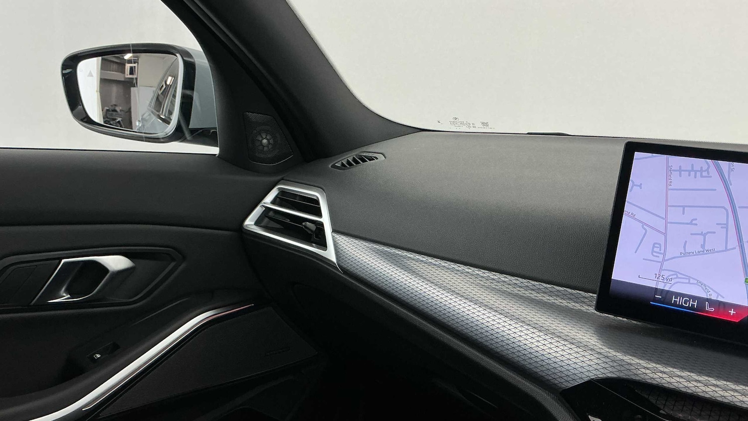 Used BMW 3 Series 2024 for sale - 76978871: Photo 21