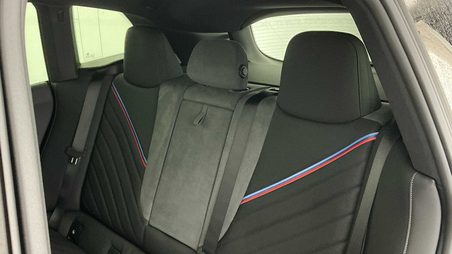 Used BMW iX 2025 for sale - 77674704: Photo 11