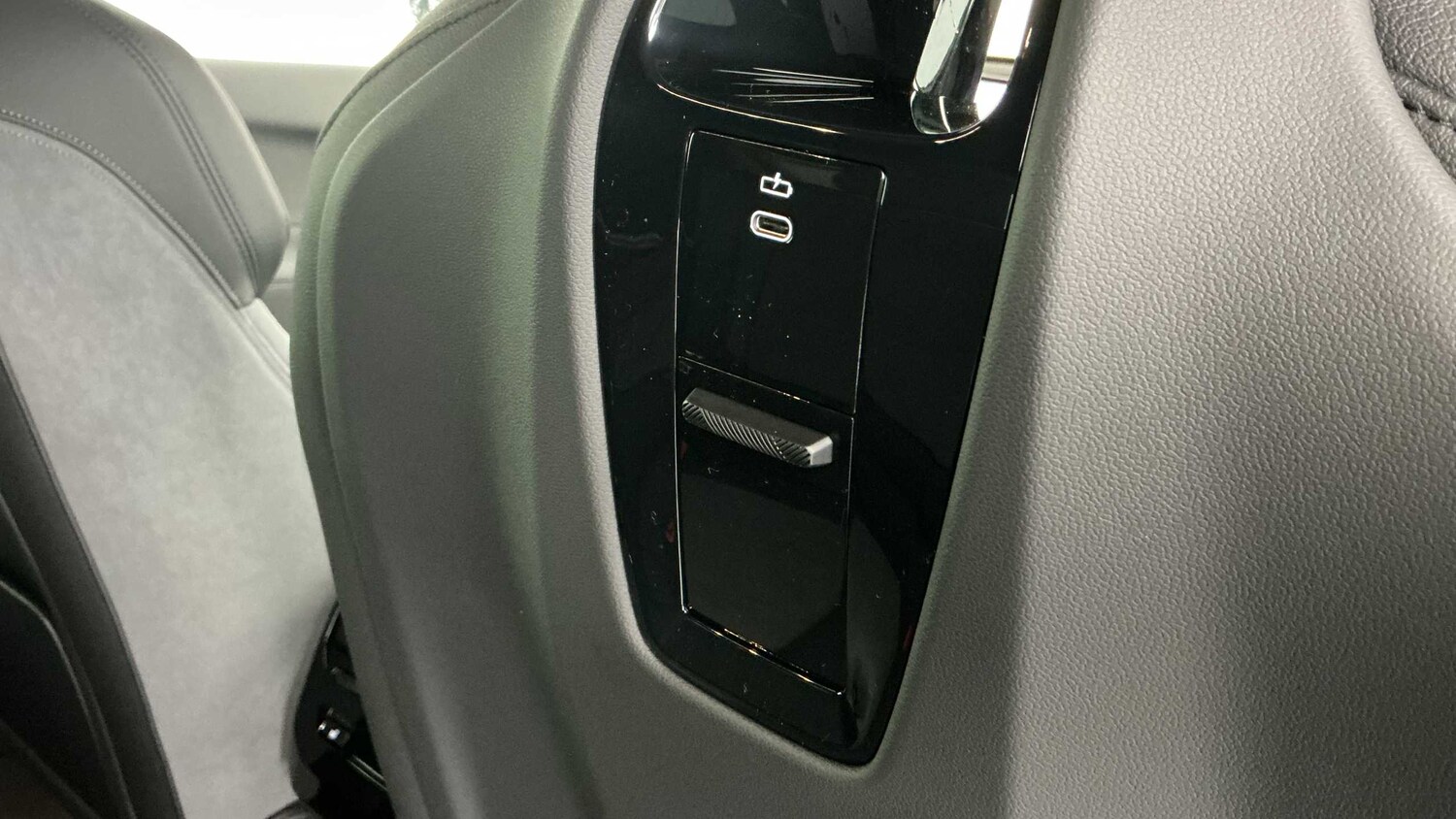 Used BMW iX 2025 for sale - 77674704: Photo 34